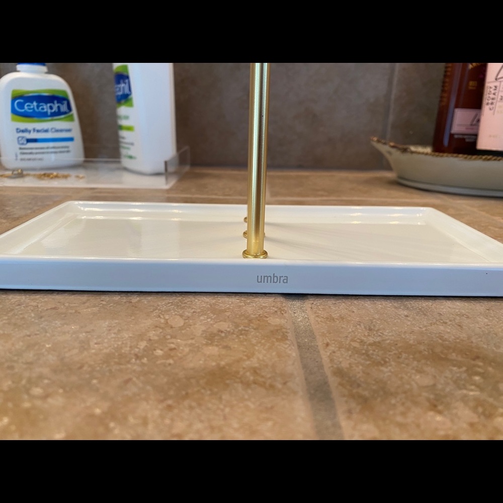 Jewelry holder - Picture 3 of 3